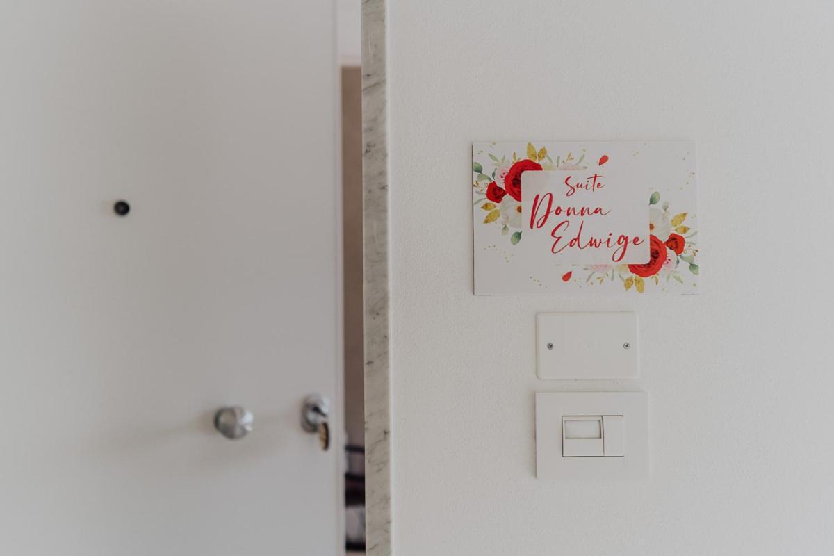 Suite Donna Edwige By Monholiday Monopoli Exterior photo