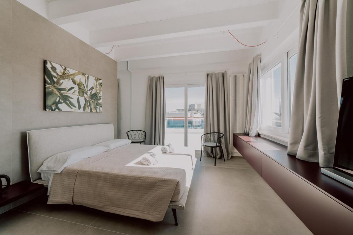 Suite Donna Edwige By Monholiday Monopoli Exterior photo